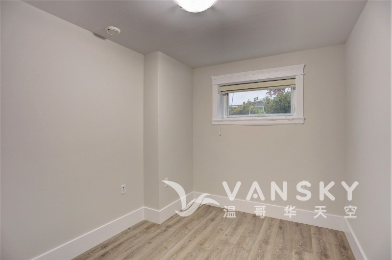 260424095125_5 lower 2bd left.jpeg